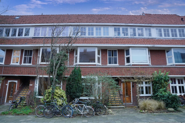 Van Der Waalsstraat